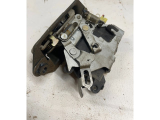 Zámek zadních dveří Subaru Forester SG 2004