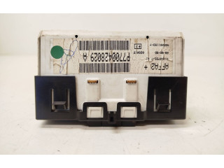 Дисплей P7700428029A, NS5201193Y Renault Clio II