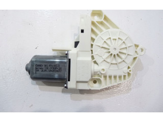 Передний двигатель механизма для подъема окон