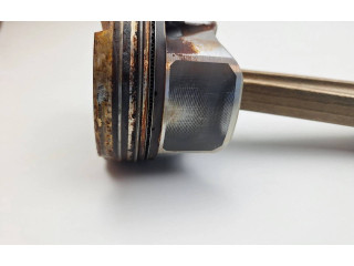 Píst 9494399, 8654480 BMW X2 F39 B48A20M1