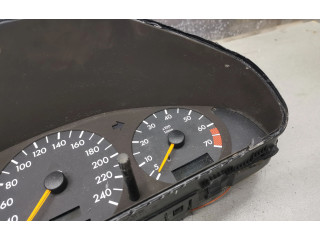 Přístrojová deska  Mercedes-Benz C W202 1999 88311224  