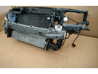 Комплект радиатора    Audi A8 S8 D4 4H       