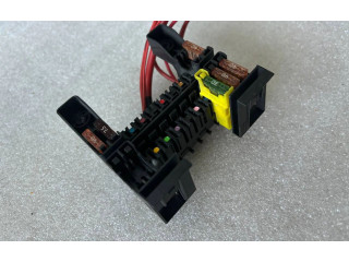 Pojistková skříňka A2215450601, 003999V Mercedes-Benz S W221 2008