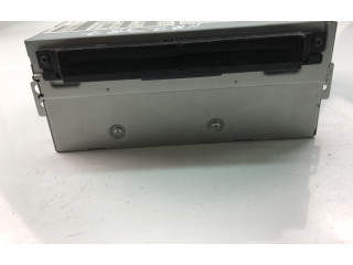 Радио/ проигрыватель CD/DVD / навигация