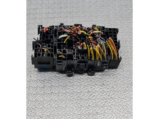 Блок предохранителей 18017641 Dacia Sandero