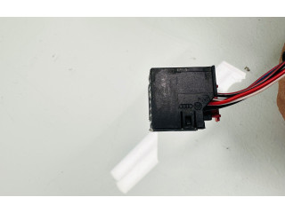 Зеркало электрическое Volkswagen Golf Plus 2005 - 2013 года