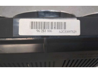 Přístrojová deska Mercedes-Benz CLS AMG C219 2006 A2195404211