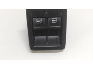 Включатель электрических окон