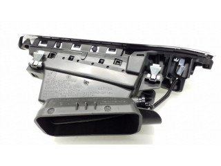 Боковая воздушная решётка