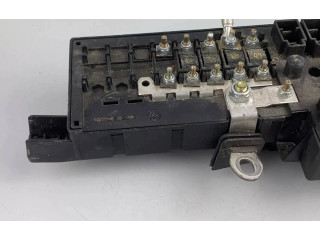 Блок предохранителей 8678449, 518828017   Volvo XC90    