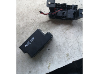 Блок предохранителей    Opel Meriva B    