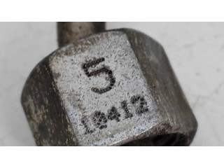 Трубка (трубки) для подачи топлива в жиклеры