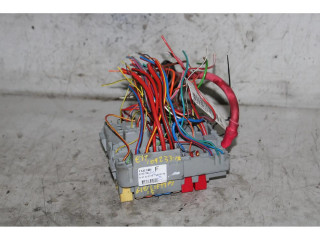 Блок предохранителей    Alfa Romeo Giulietta    