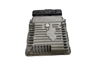 Řídící jednotka 03L906023CT, 5WP42631AA Volkswagen Caddy 2010