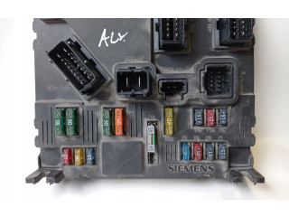 Pojistková skříňka S118085320C Peugeot 307 2004