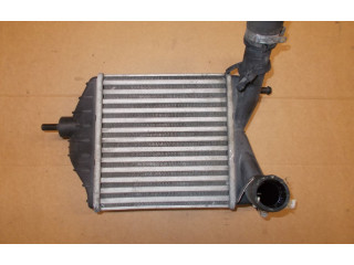 Интеркулер  46836770, 999-U51472   Fiat Punto (199) 