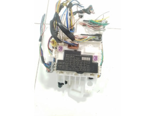 Другие блоки управления / модули P6133608, P61301SEH140401 Suzuki Swift