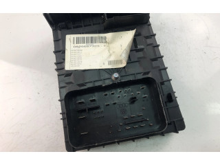 Блок предохранителей  1K0937125A   Volkswagen Touran I    