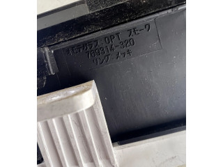 Přístrojová deska  Toyota Land Cruiser (J120) 2005 838006D212, 769316380  