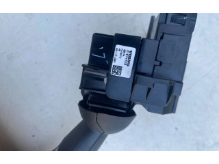 Ручка стеклоочистителей 31674103, L0607LU67 Volvo XC90