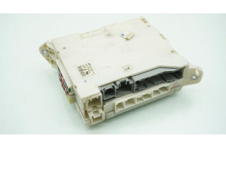 Блок предохранителей Lexus IS 220D-250-350