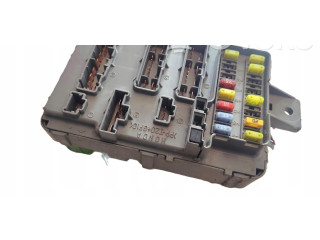 Блок предохранителей  38850-S9V-A11M1   Honda Pilot I    