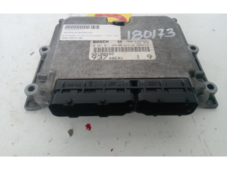 Řídící jednotka 0281011488 Alfa Romeo 166 2005