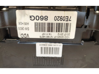 Přístrojová deska Volkswagen Transporter - Caravelle T5 2013 7E0920860G, VDD02420