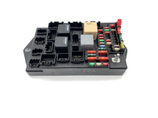 Блок предохранителей BW8314D628AH Jaguar XK - XKR