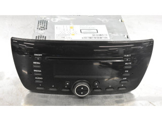 Радио/ проигрыватель CD/DVD / навигация Opel Combo