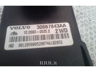 Блок управления 30667843AA   Volvo V70