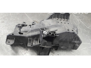 Блок предохранителей  9494210   Volvo XC90    