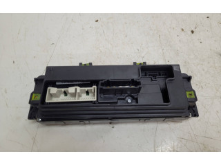 Блок управления климат-контролем 5HB01025987   Volkswagen Transporter  Caravelle T5