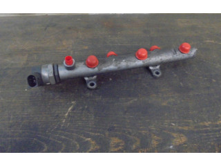 Топливная рампа 059130090AJ, 057130764F   Audi A5 8T 8F   для двигателя CAPA