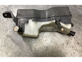 Блок предохранителей Toyota Corolla Verso AR10