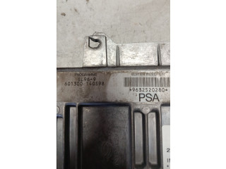 Блок управления двигателя 601300140598 Peugeot 306