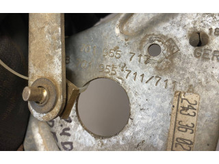 Моторчик заднего дворника 701955711    Volkswagen Transporter - Caravelle T4