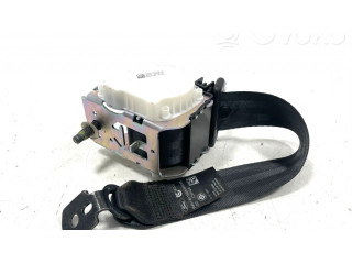 Задний ремень безопасности