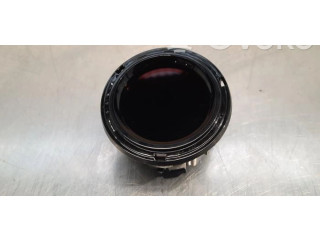 Дисплей    6702666850   Maserati Grecale