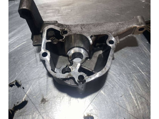 Масляный насос om606 6061810120, 6061810140 Mercedes-Benz E W124