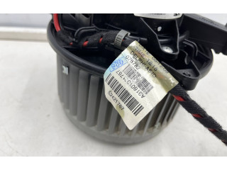 Вентилятор печки  52426734   Opel Meriva B 