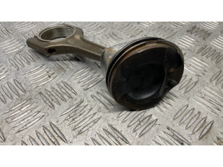 Píst 7528540 BMW 1 E81 E87 pro benzínový motor 2.0 N43B20A