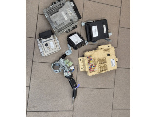 Комплект блоков управления 391002U205   KIA Ceed