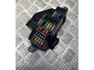 Блок предохранителей QE002, 040507 Audi A3 S3 A3 Sportback 8P