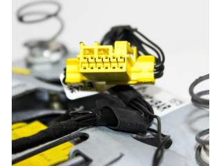 Подушка безопасности водителя Volkswagen Phaeton