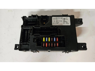 Блок предохранителей 00517817580, 28050016 Fiat Grande Punto