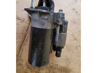 Стартер 7638192 BMW 1 F20 F21 2011 - 2019 года