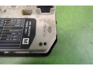 Блок предохранителей     Nissan X-Trail T31    