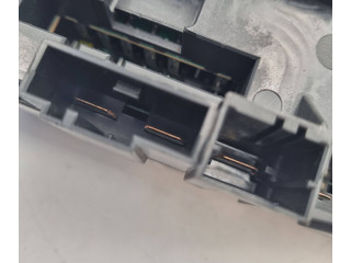 Блок предохранителей 9259467, 240412 BMW X3 F25