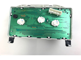 Панель приборов Nissan Note (E11)